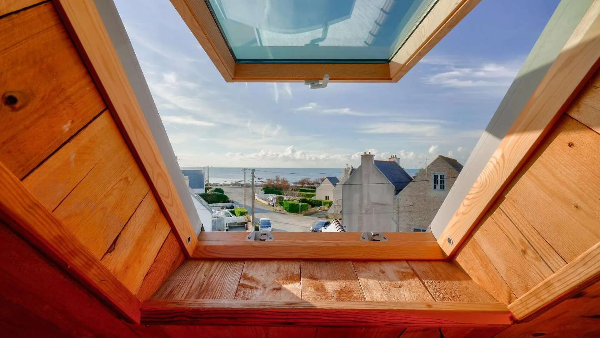 Vue Mer A Penmarch - Maison Pour 4